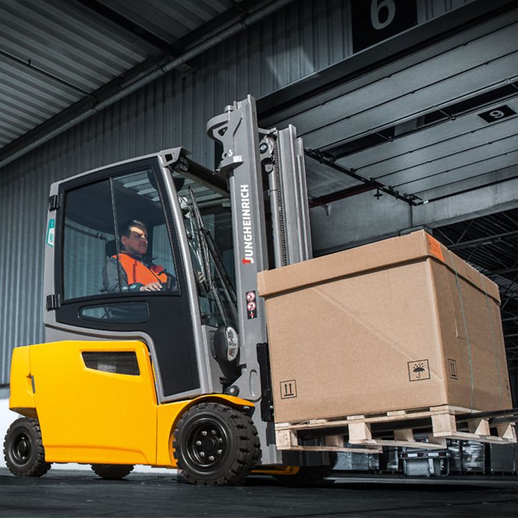 Forklift